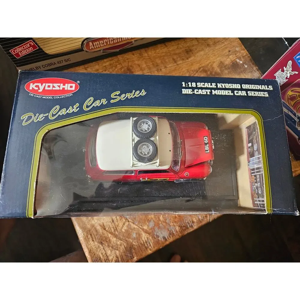 Kyosho Mini Cooper 1275s Rally 1:18 scale - Picture 2 of 6